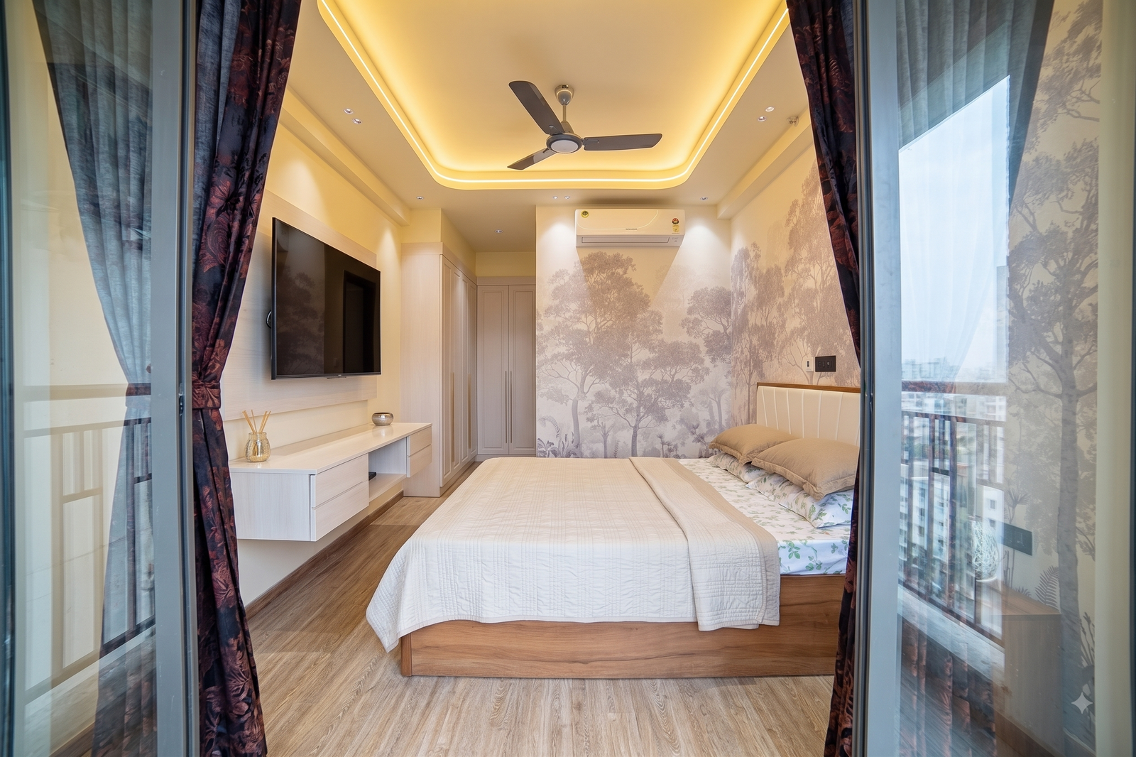 Gemini_Generated_Image_wt61kwt61kwt61kw Botanical Mural Classic Guest Bedroom Design - Image 1